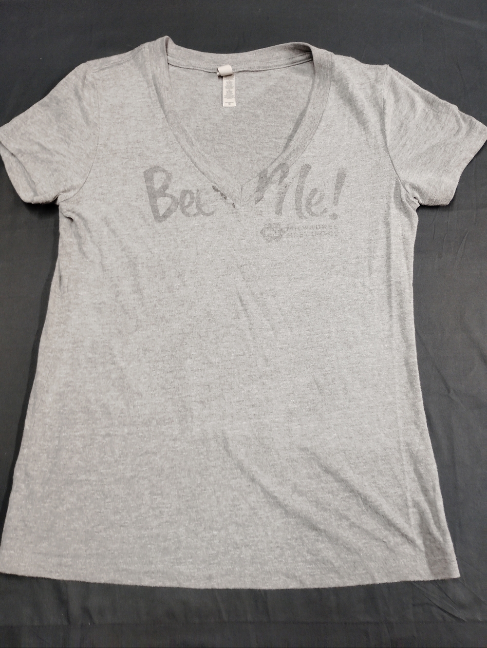 Gray V-Neck Graphic Tee Milwaukee Brewing Co - 'Beer Me'